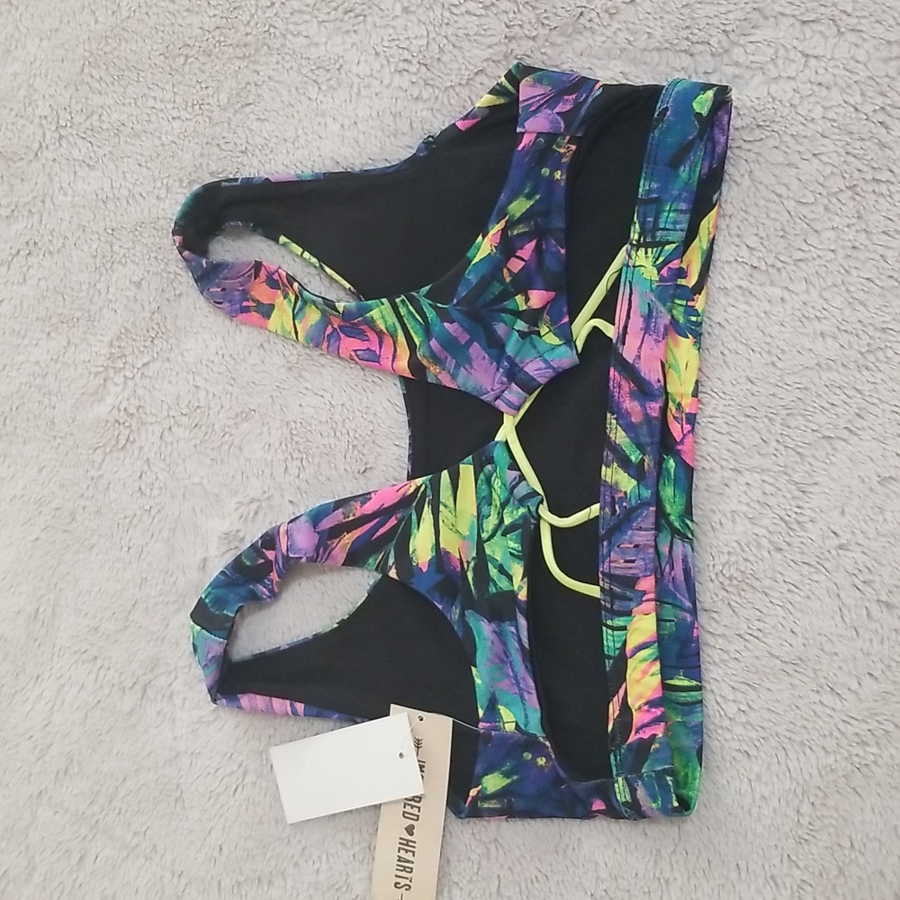 NWT Inspired Hearts Sports Bra - Picture 4 of 5